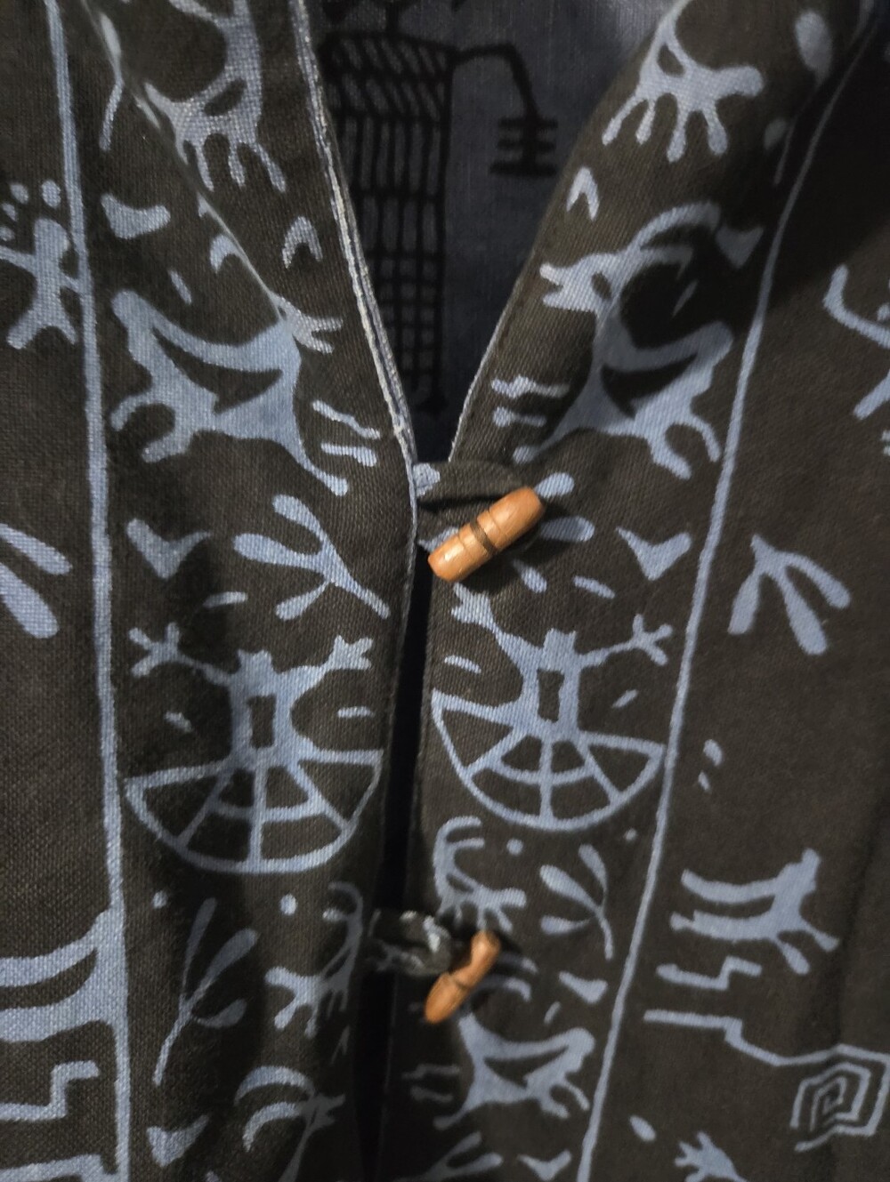 Hand Dyed Patterned Reversible Blazer - Picture 4 of 6